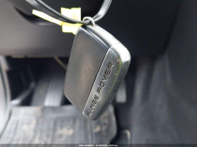 Land Rover Range Rover Sport 3.0l V6 Supercharged Hse Image 8