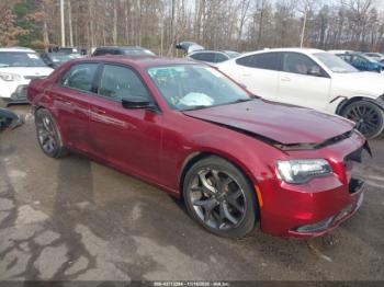  Salvage Chrysler 300