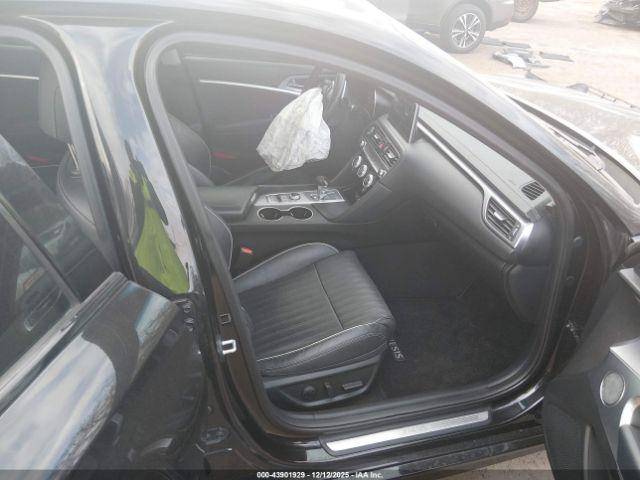 Genesis G70 3.3t Advanced Image 2