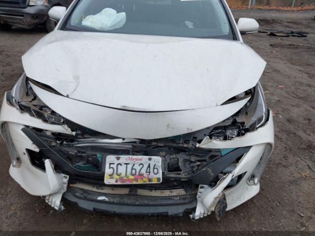 Toyota Prius Prime Premium Image 6