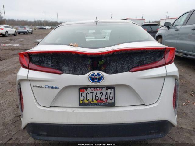 Toyota Prius Prime Premium Image 16