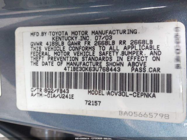 Toyota Camry Le Image 7