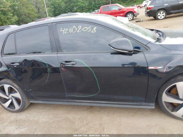 Volkswagen Golf Image 13