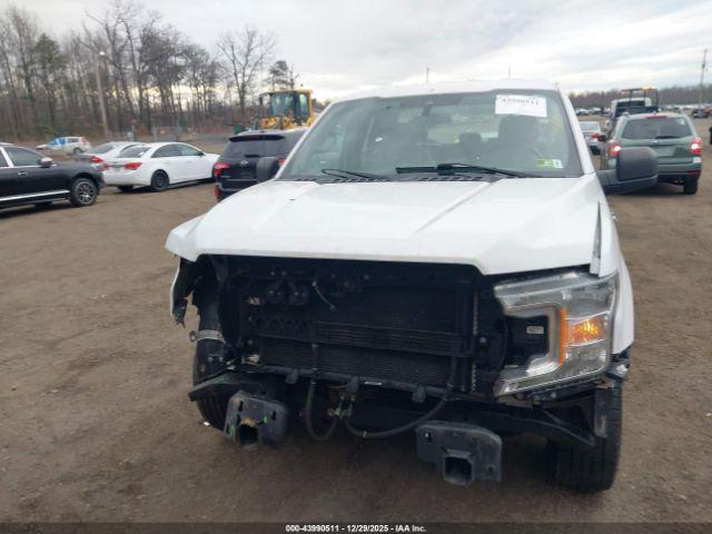 Ford F-150 Xl Image 12