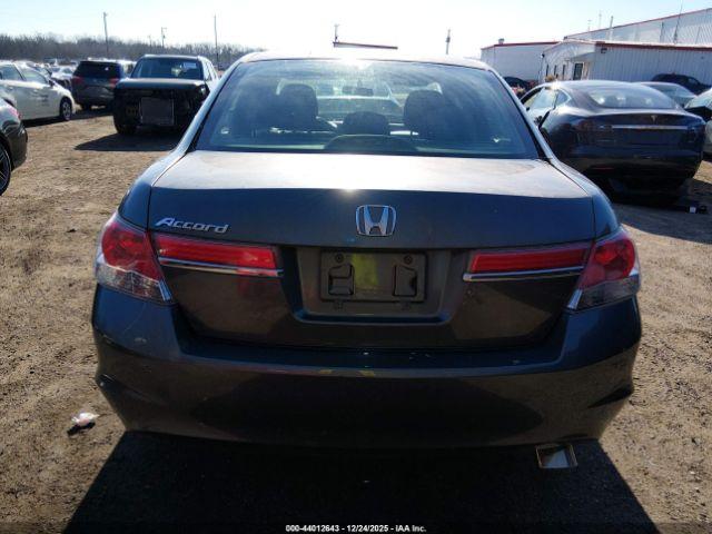 Honda Accord 2.4 Lx Image 15