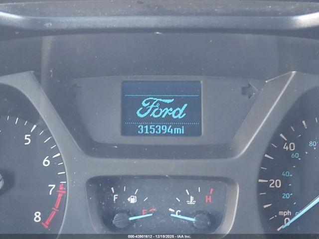 Ford Transit Image 3