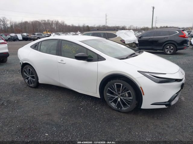 Toyota Prius Xle Image 1