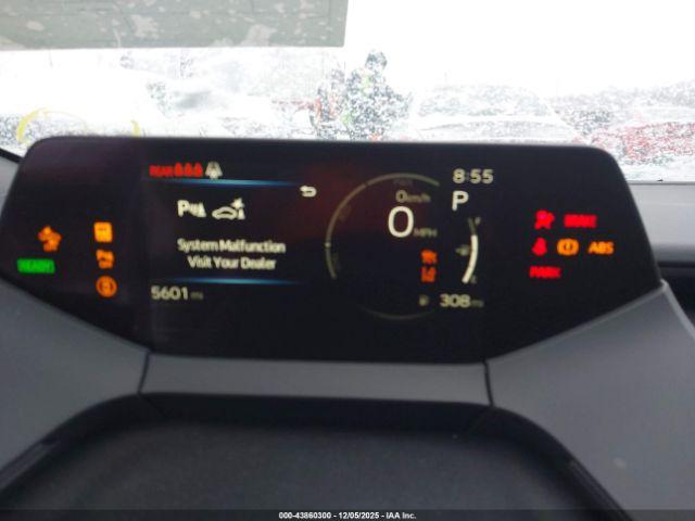 Toyota Prius Xle Image 6