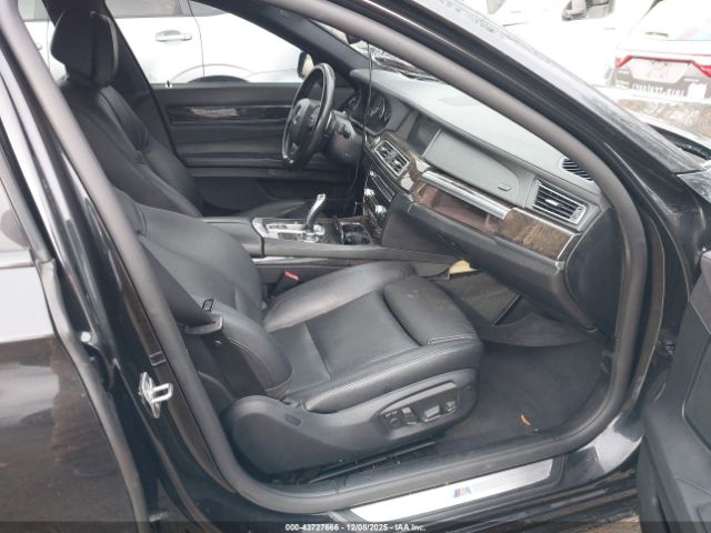 BMW 7 Series Xdrive Image 6