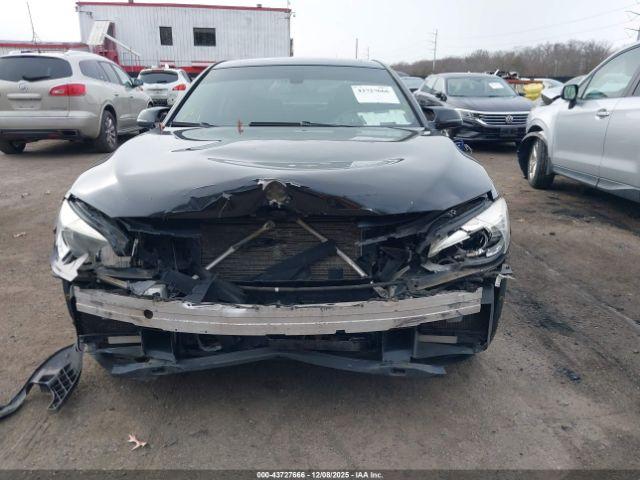 BMW 7 Series Xdrive Image 14