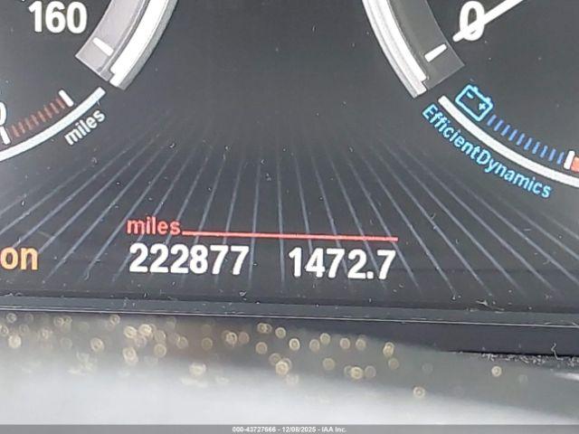 BMW 7 Series Xdrive Image 2