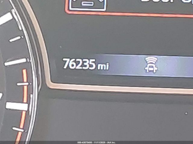 Nissan Pathfinder S Image 13