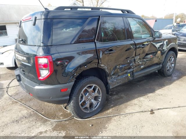 Ford Bronco Badlands Image 3