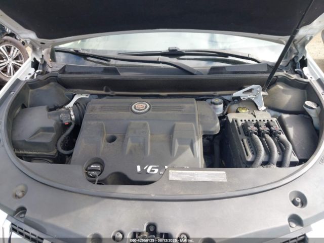 Cadillac SRX Luxury Collection Image 8