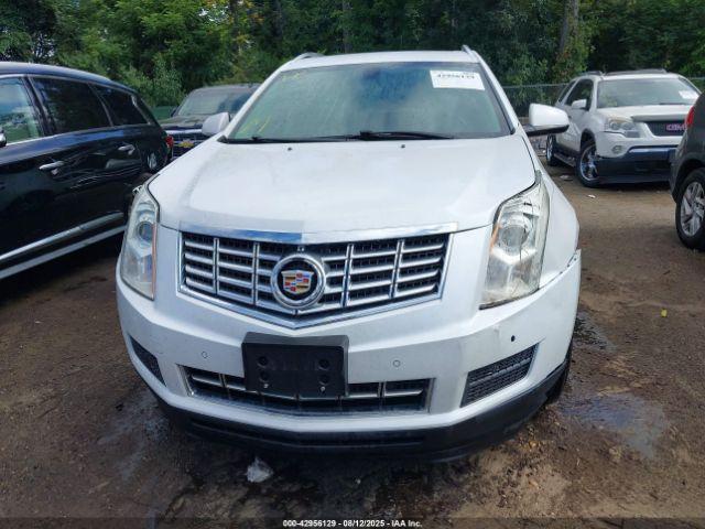 Cadillac SRX Luxury Collection Image 13