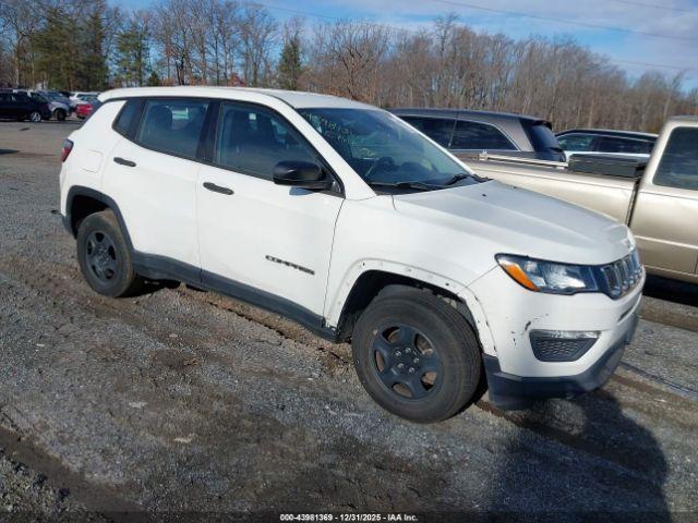  Salvage Jeep Compass