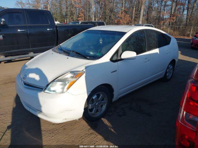 Toyota Prius Touring Image 2