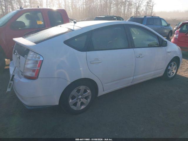 Toyota Prius Touring Image 3