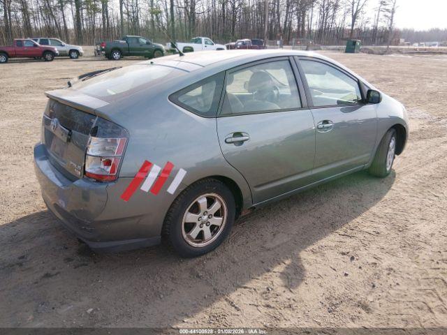 Toyota Prius Image 4