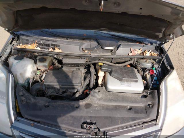 Toyota Prius Image 9