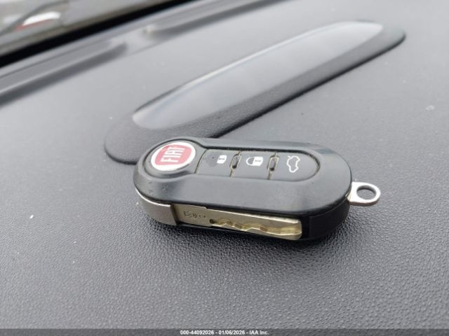 FIAT 500e Battery Electric Image 9