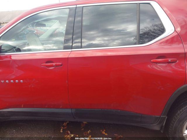 Chevrolet Traverse Fwd Lt Cloth Image 14