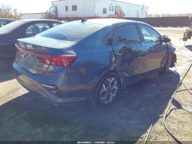 Kia Forte Lxs Image 14