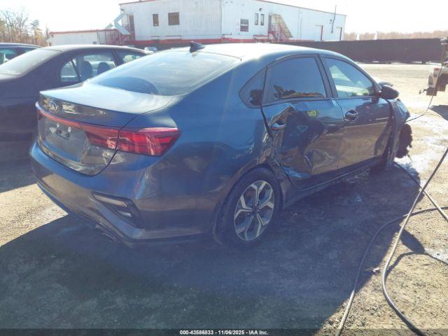 Kia Forte Lxs Image 14