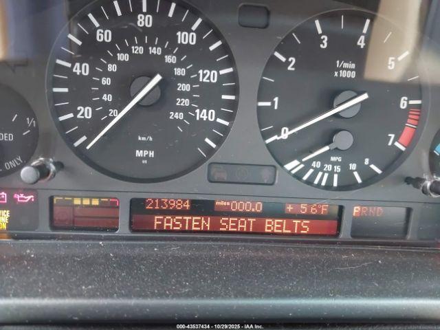 BMW 5 Series Image 4