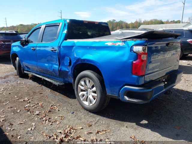 Chevrolet Silverado 1500 4wd  Short Bed Custom Image 3