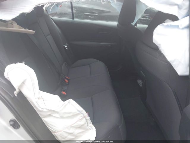 Toyota Corolla Le Image 3