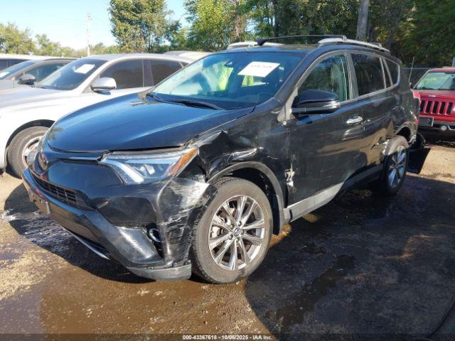 Toyota RAV4 Limited Image 15