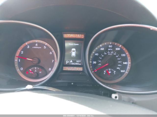 Hyundai SANTA FE Gls Image 16