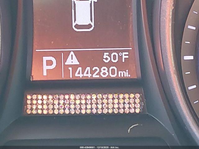 Hyundai SANTA FE Gls Image 15