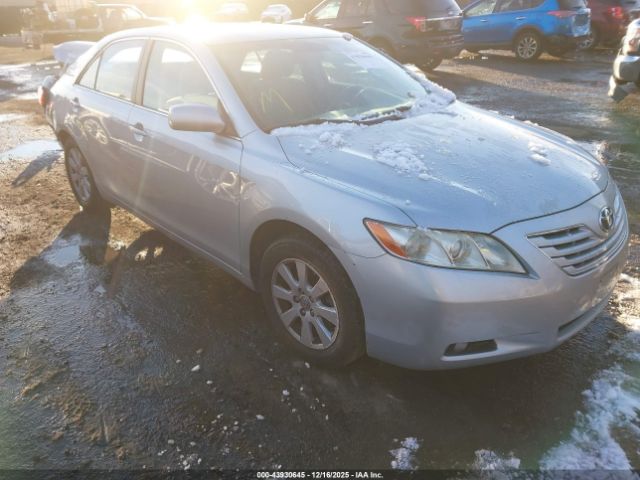 Toyota Camry Xle Image 1