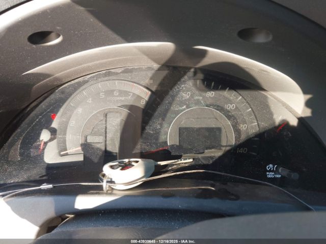 Toyota Camry Xle Image 3