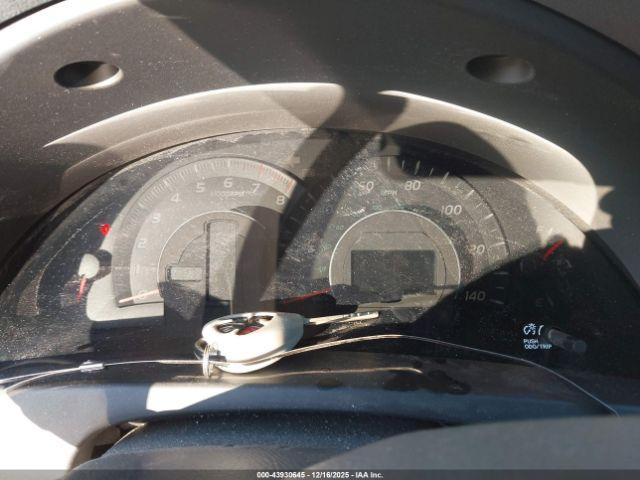 Toyota Camry Xle Image 3