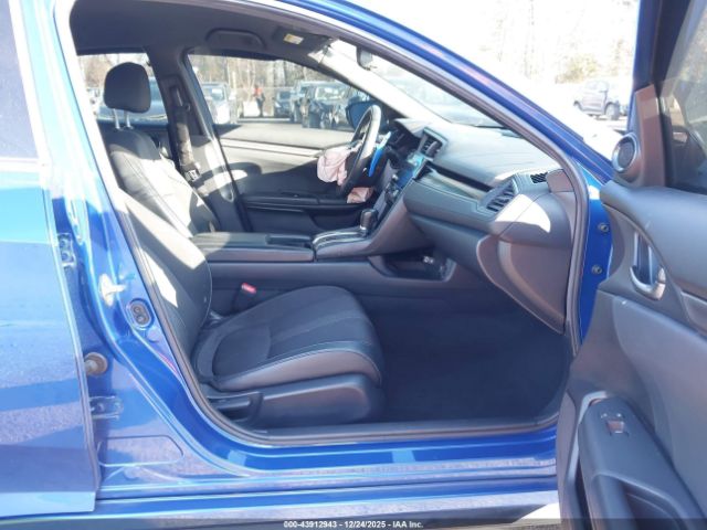 Honda Civic Sport Image 4