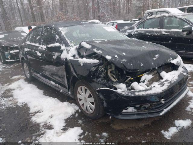  Salvage Volkswagen Jetta