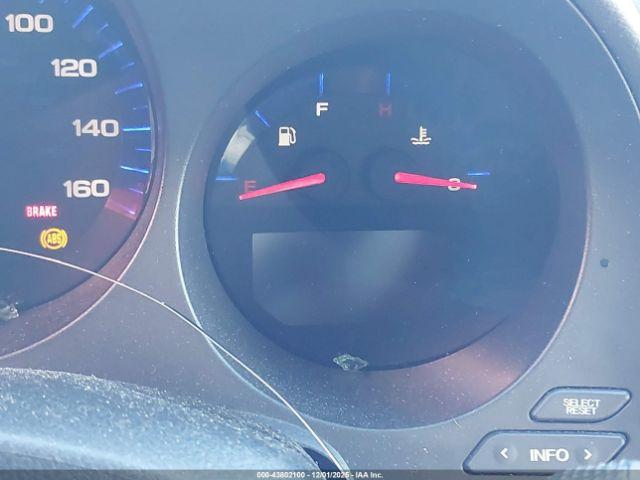 Acura TL Image 13