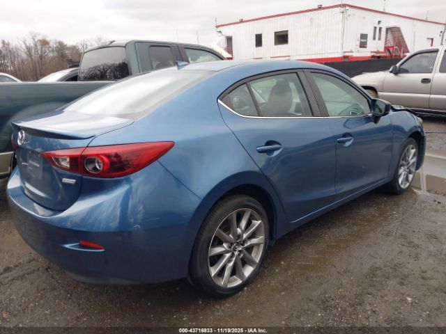 Mazda Mazda3 Grand Touring Image 6