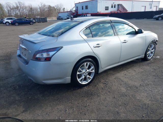 Nissan Maxima 3.5 Sv Image 5