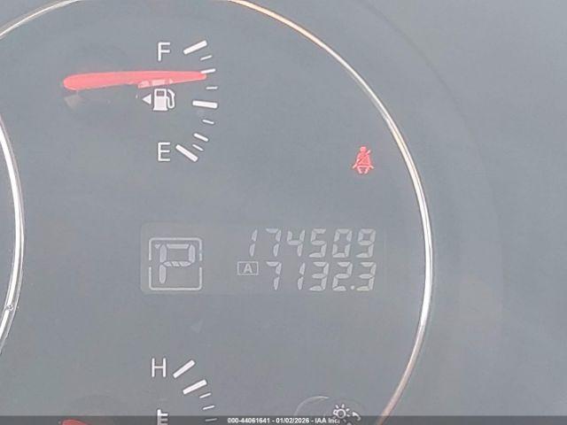 Nissan Maxima 3.5 Sv Image 11