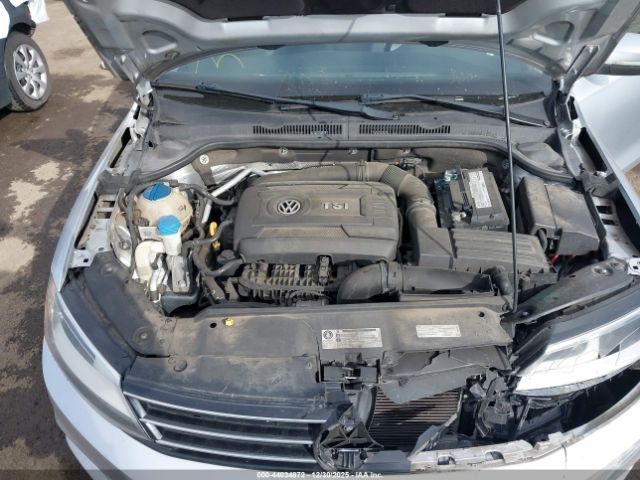 Volkswagen Jetta 1.8t Se Image 3