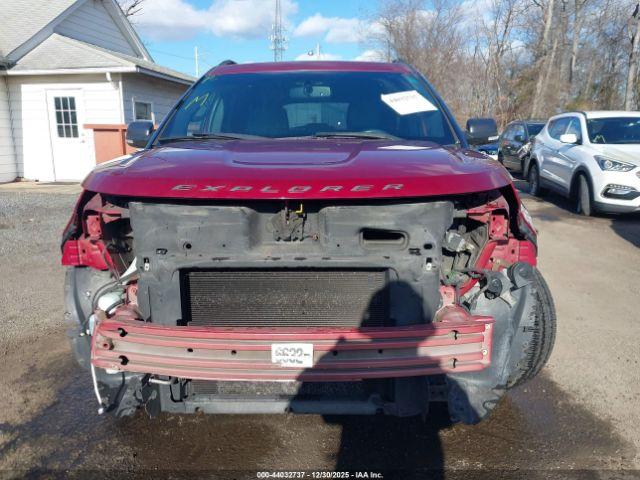 Ford Explorer Xlt Image 13