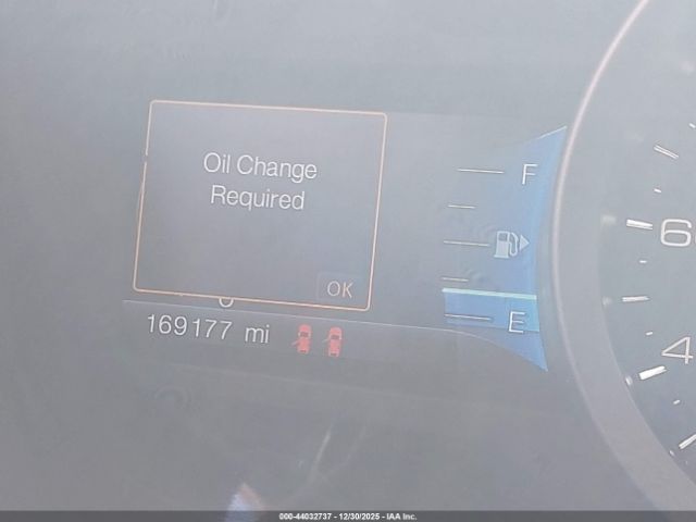 Ford Explorer Xlt Image 14