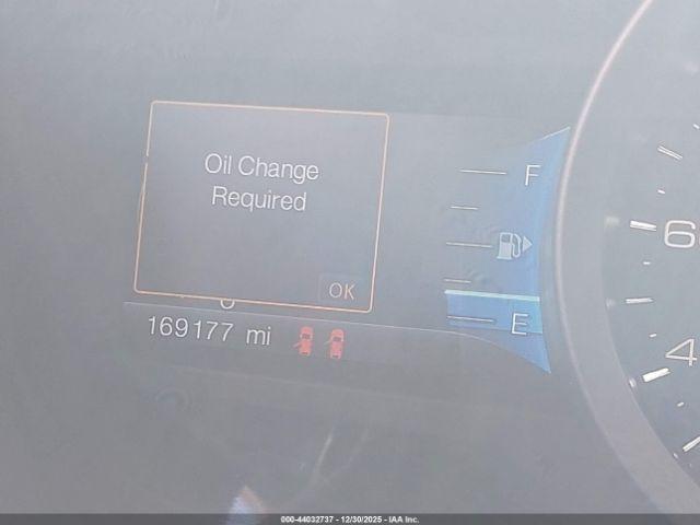 Ford Explorer Xlt Image 14