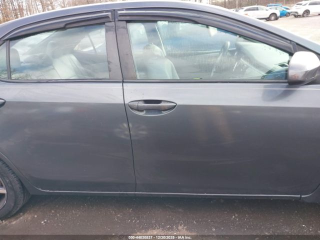 Toyota Corolla Le Image 2