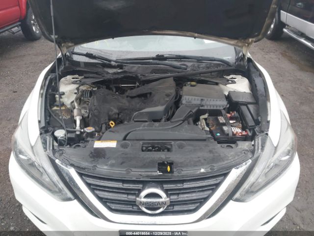 Nissan Altima 2.5 Sr Image 9