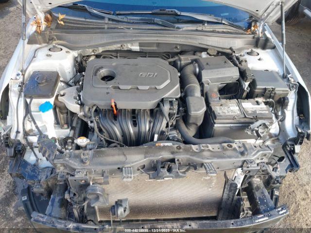 Kia Optima Lx Image 7